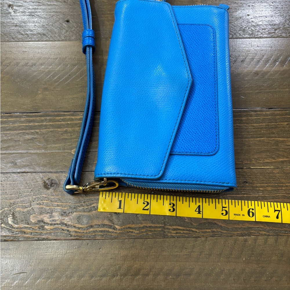 Vera Bradley Vibrant Blue Leather Crossbody Bag - Picture 10 of 11